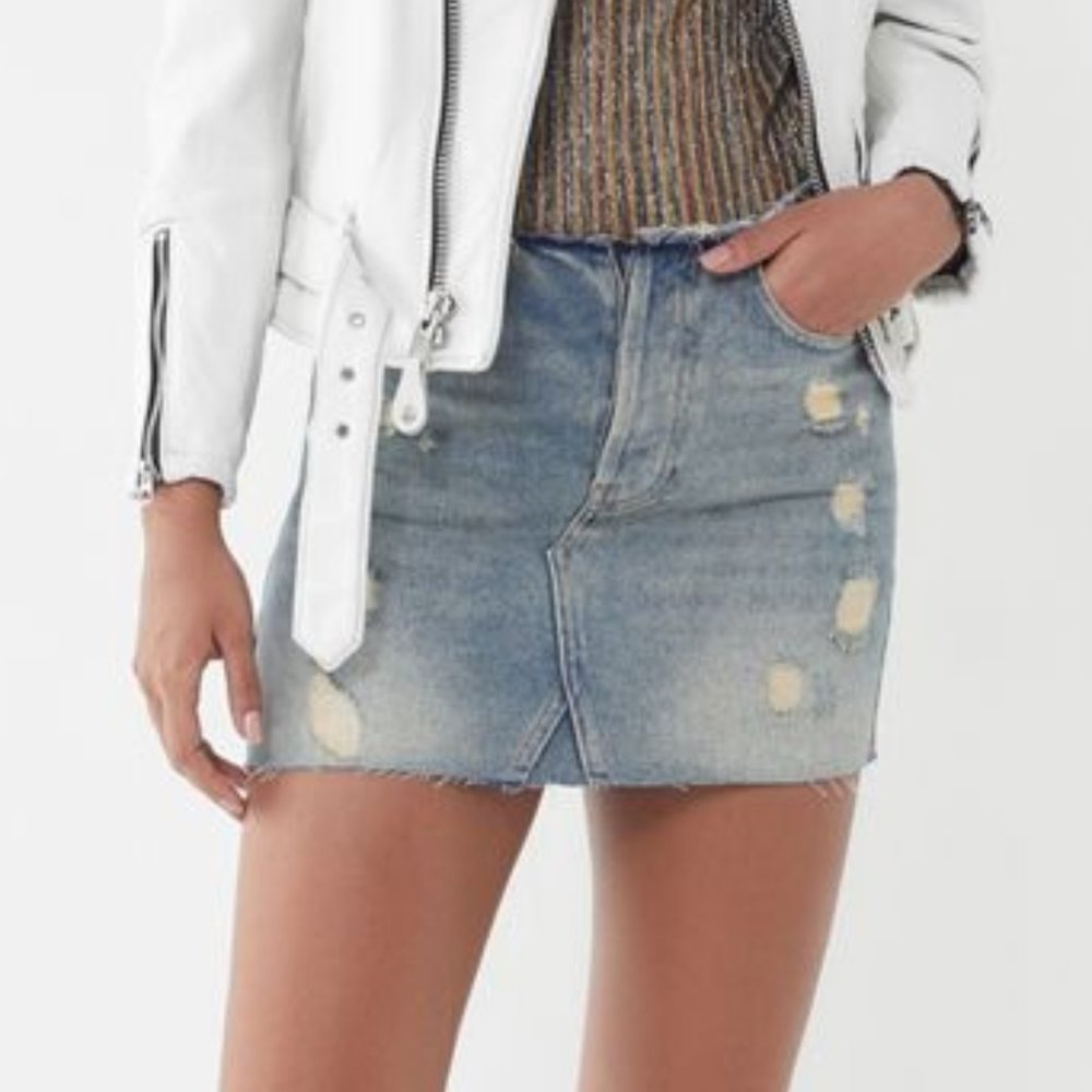 URBAN OUTFITTERS BDG Denim Raw Edge Mini Skirt